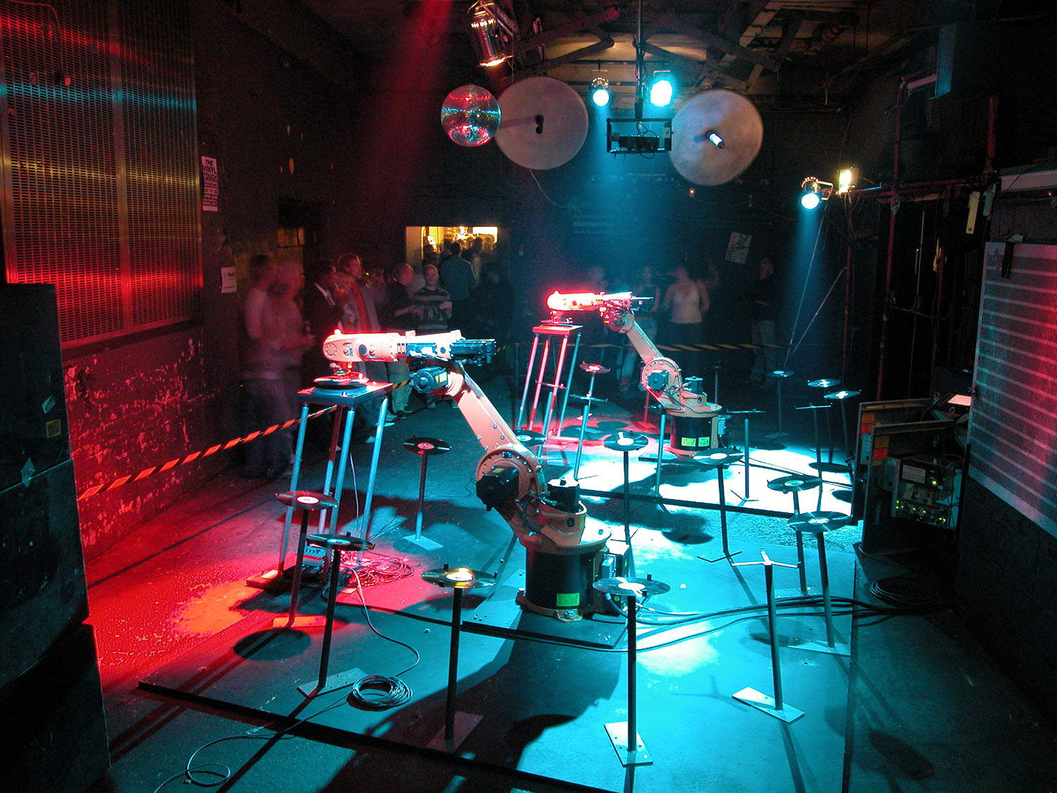 juke_bots (2003)